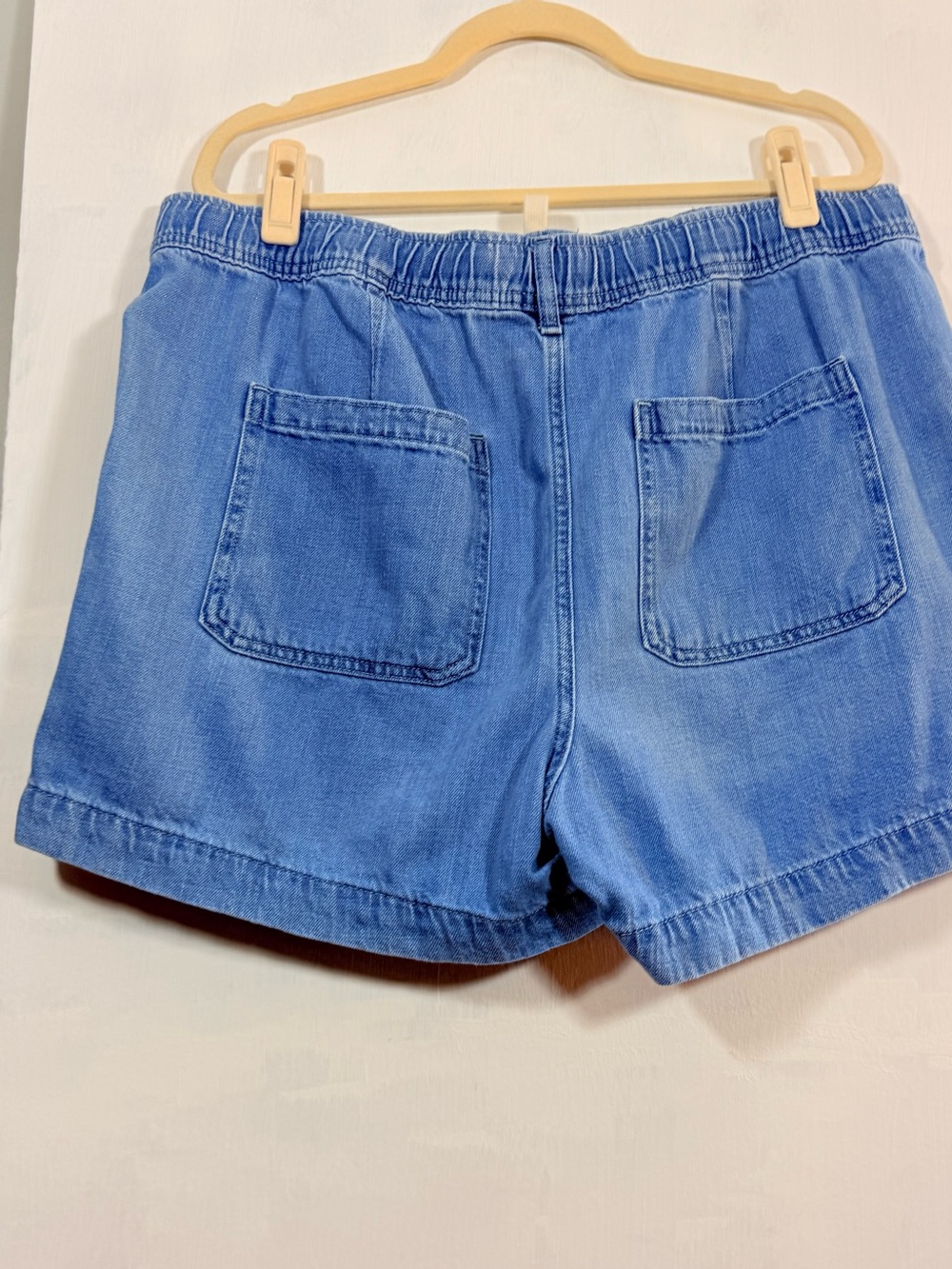 GAP Light Blue Drawstring Denim Shorts - Picture 13 of 14